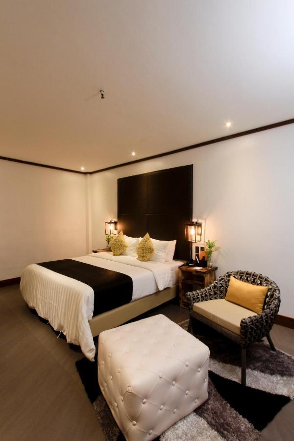 The Bourke Hotel Davao Ngoại thất bức ảnh